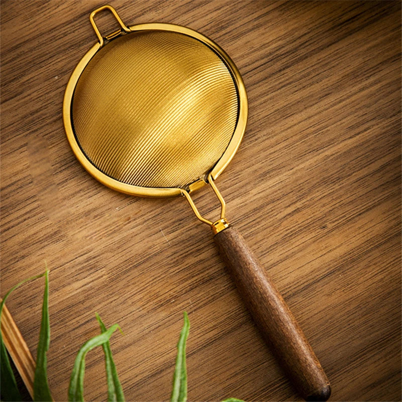 Wooden Handle Tea Strainer